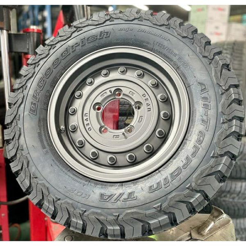 205/70R15 スタッドレスタイヤホイールセット ジムニーシエラ JB74 (BRIDGESTONE VRX3 & DEAN Colorado 5穴 139.7)